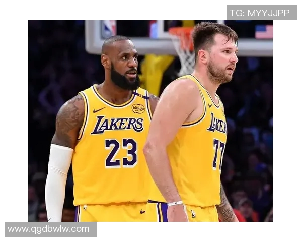 湖人火箭第五场精彩对决回顾全场录像分析与精彩瞬间集锦 湖人火箭第五场精彩对决回顾全场录像分析与精彩瞬间集锦