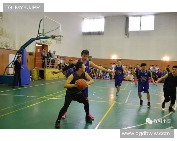 南京篮球队的团队协作揭秘:如何在赛场上实现完美配合与默契合作 南京篮球队的团队协作揭秘:如何在赛场上实现完美配合与默契合作